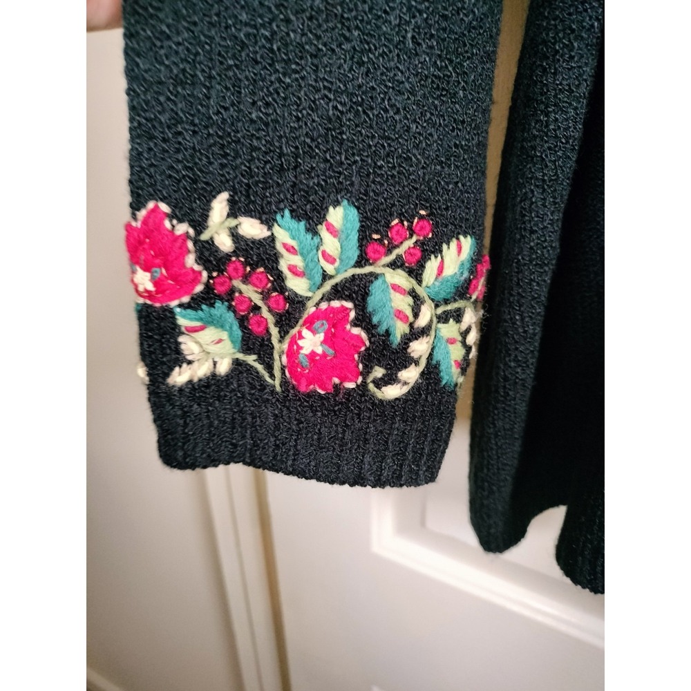 Coldwater Creek Women's 1X Black Turtleneck Sweater with Embroidered Floral - Picture 3 of 12